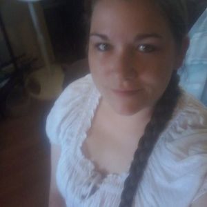 Meet your Posher, Cierra